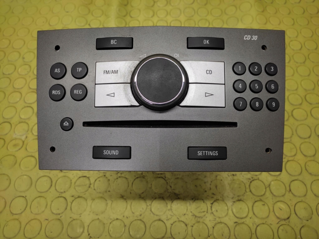 Купить Opel zafira b радио 13251052