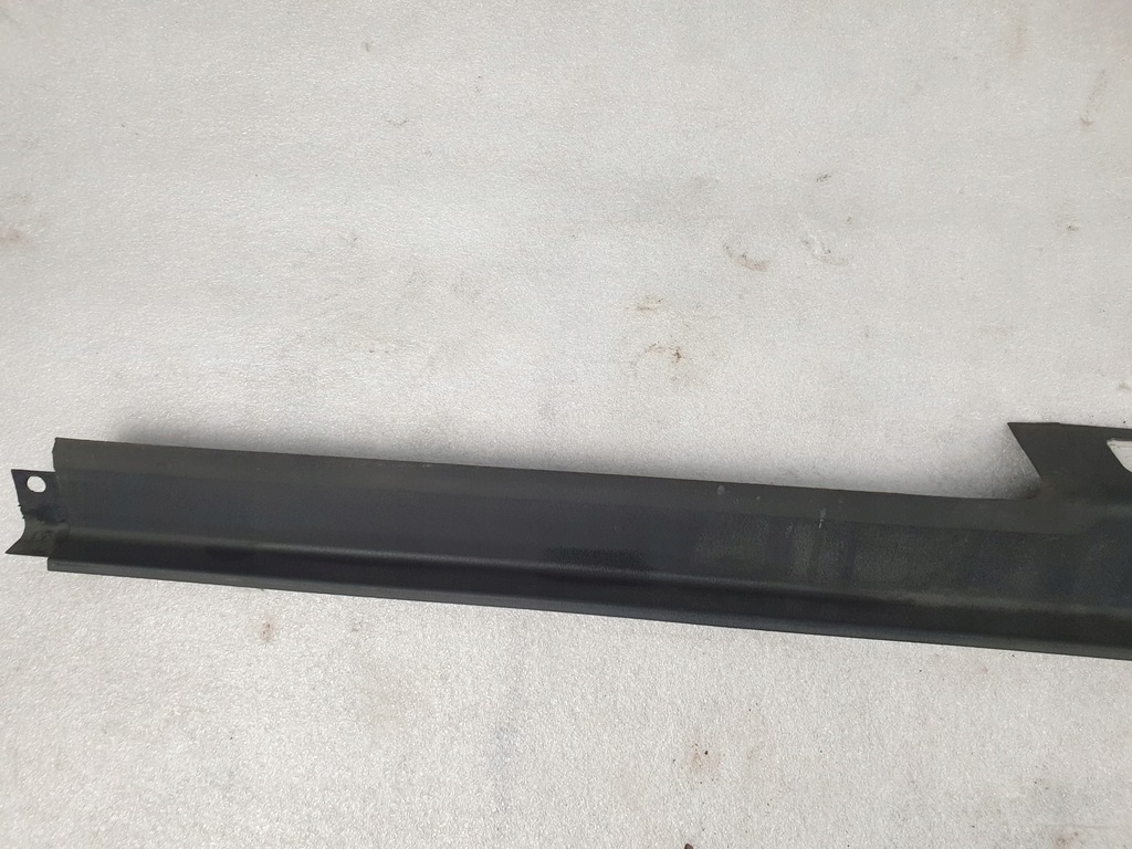 фото №3, Молдинг накладка порог правый перед mercedes r w251