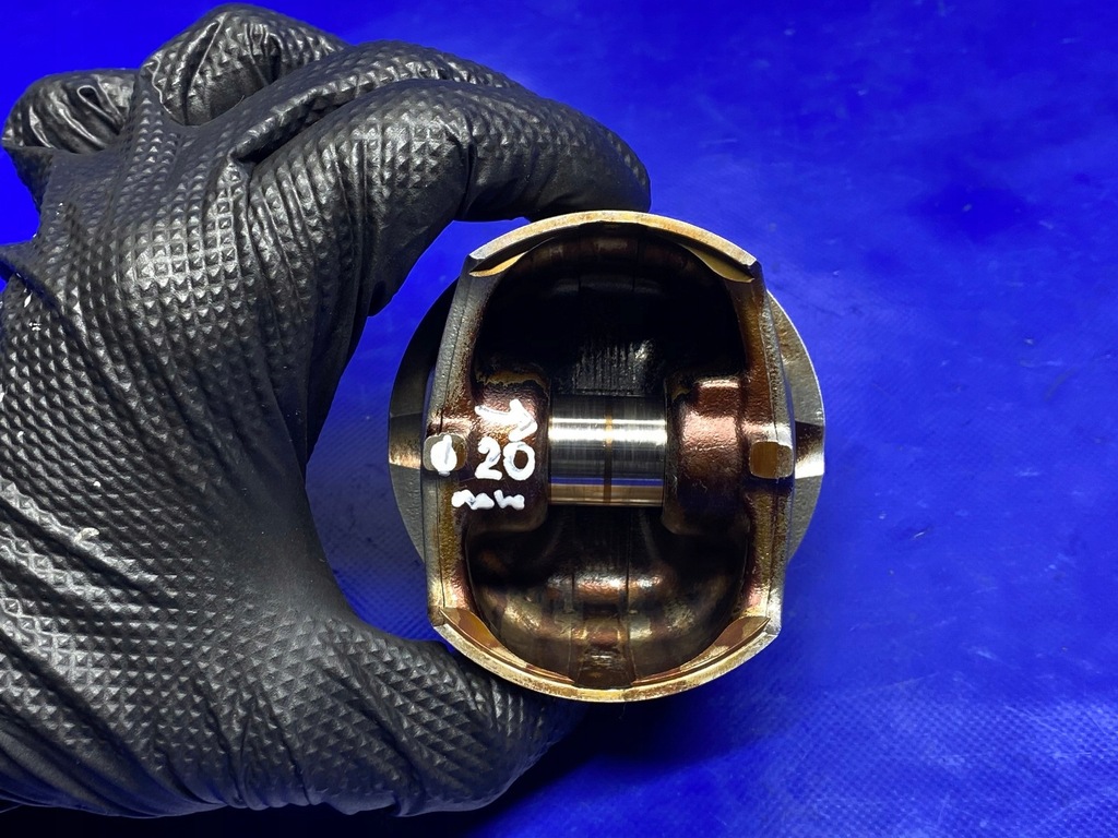 фото №10, Поршень поршні 0821ra mercedes w204 w203 1.8 cgi 271860 19r2