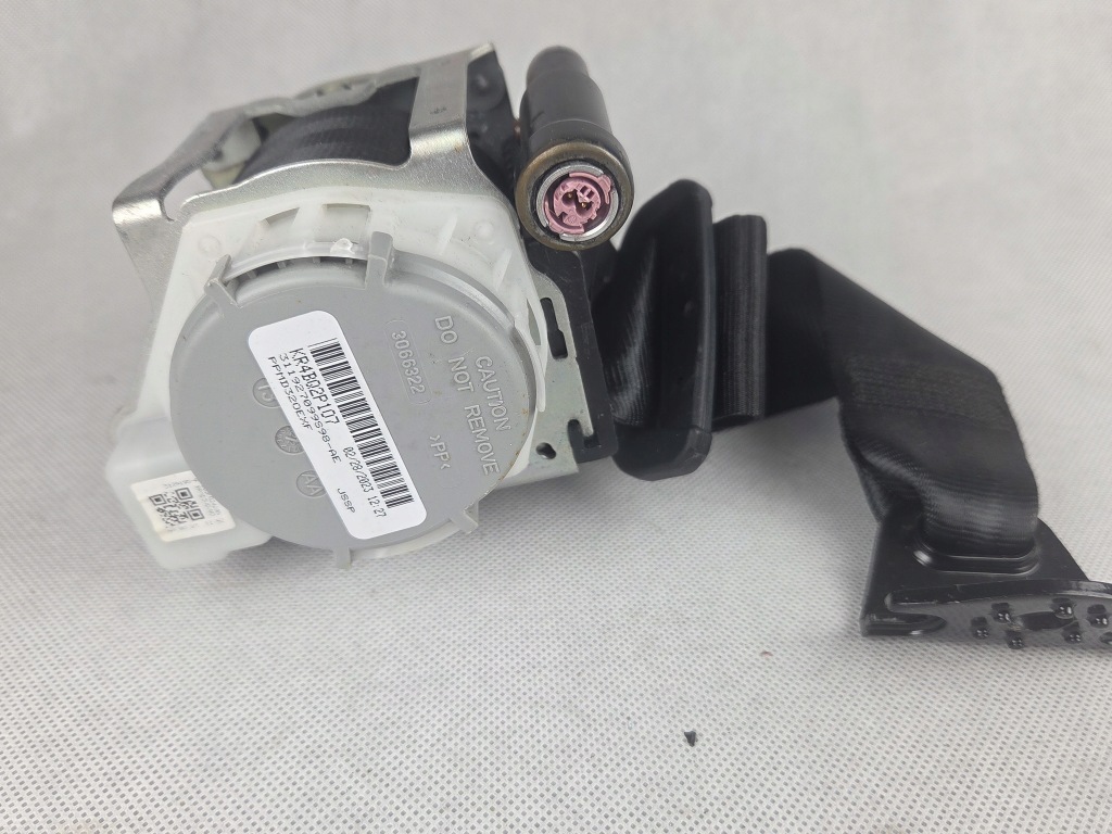 фото №14, Hyundai i20 iii 2023r консоль 4 ремни подушки безопасности сработавший