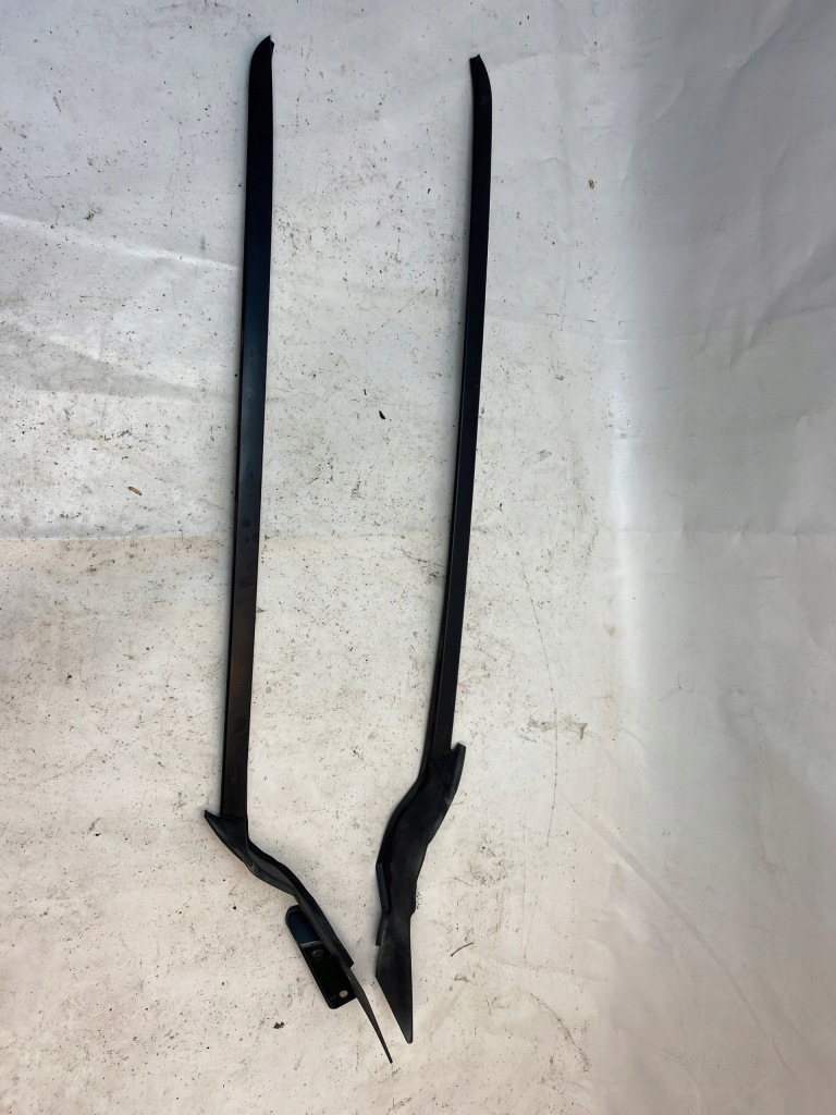 фото №1, Lexus ux молдинг стекло лобовое правая левая