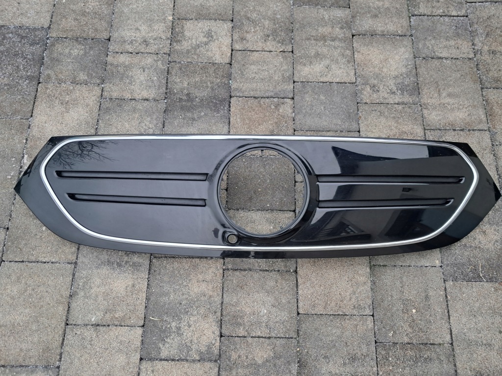 Купити Решітка радіатора решітка радіатора хром mercedes eqb w243 a2438880200