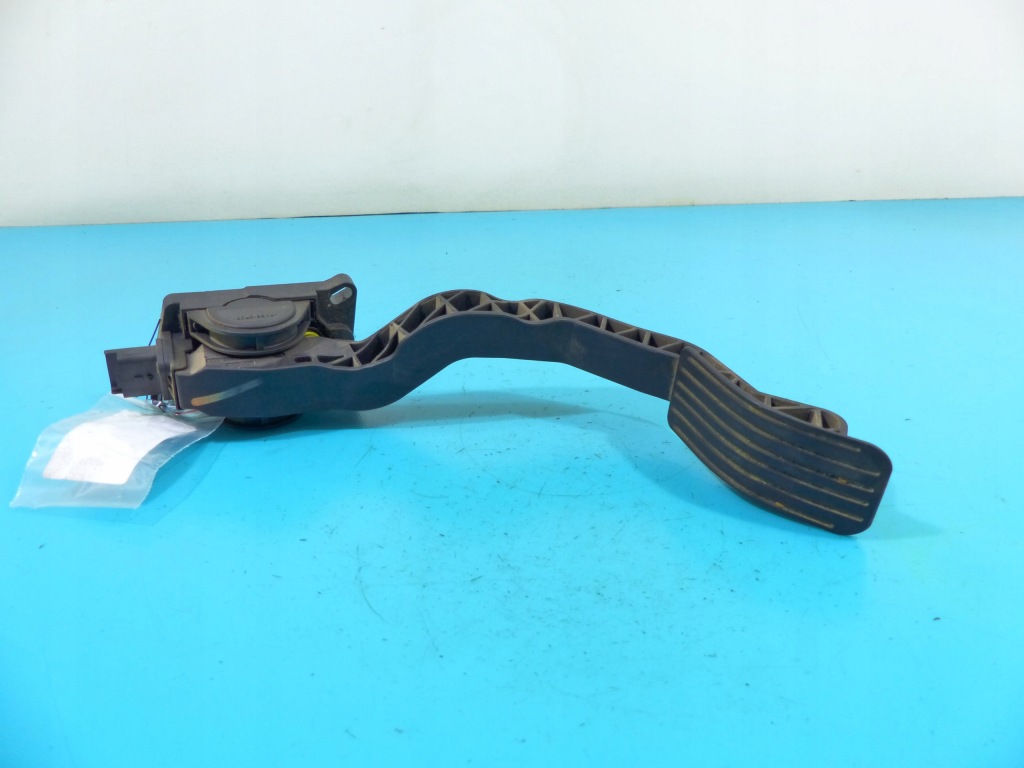 фото №1, Потенціометр газу педаль peugeot 206 1,4 hdi