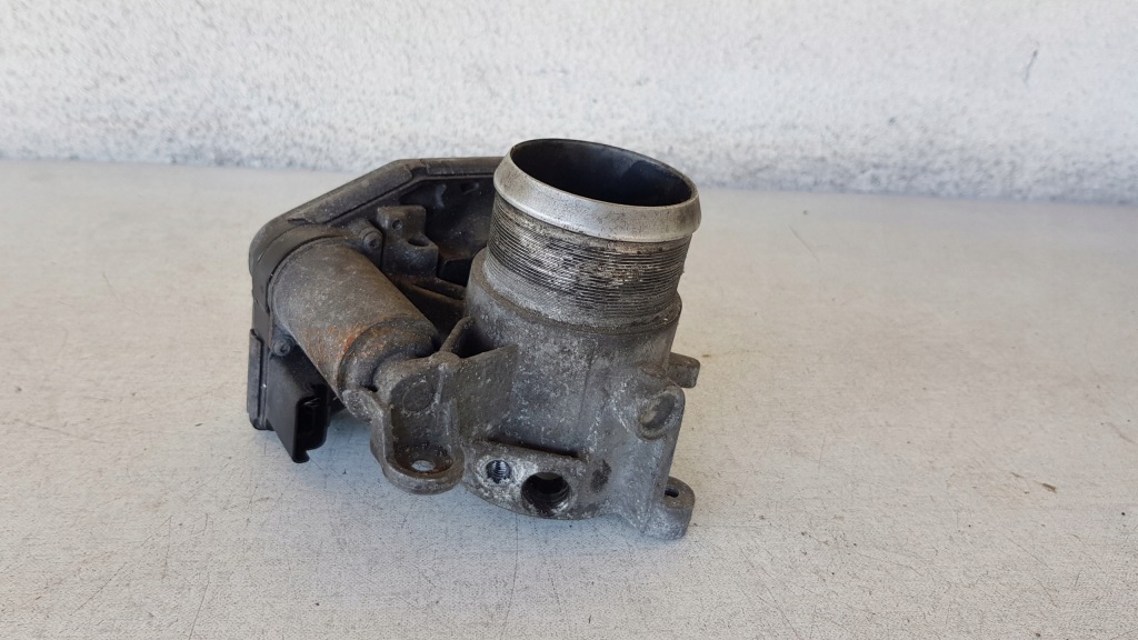 фото №4, Дроссельная заслонка peugeot 607 2.2 hdi