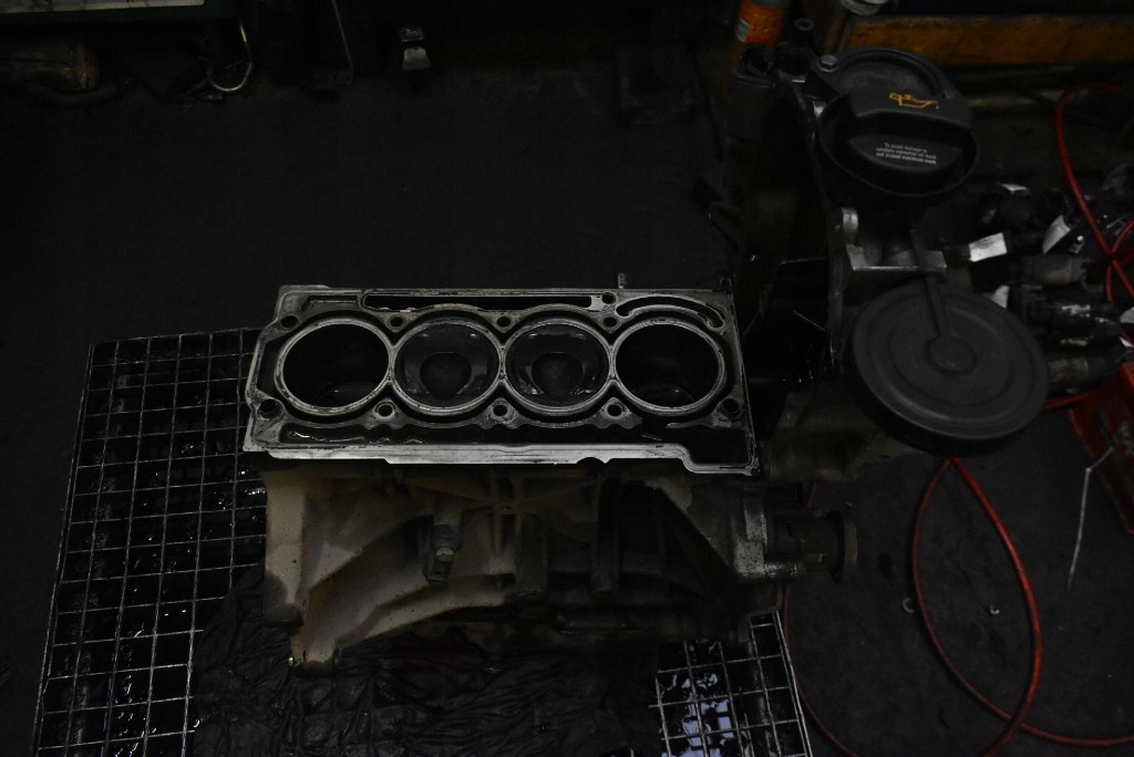 фото №12, Блок dół двигателя wał bkg vw golf 5 v 1.4 fsi 90 km 03-09
