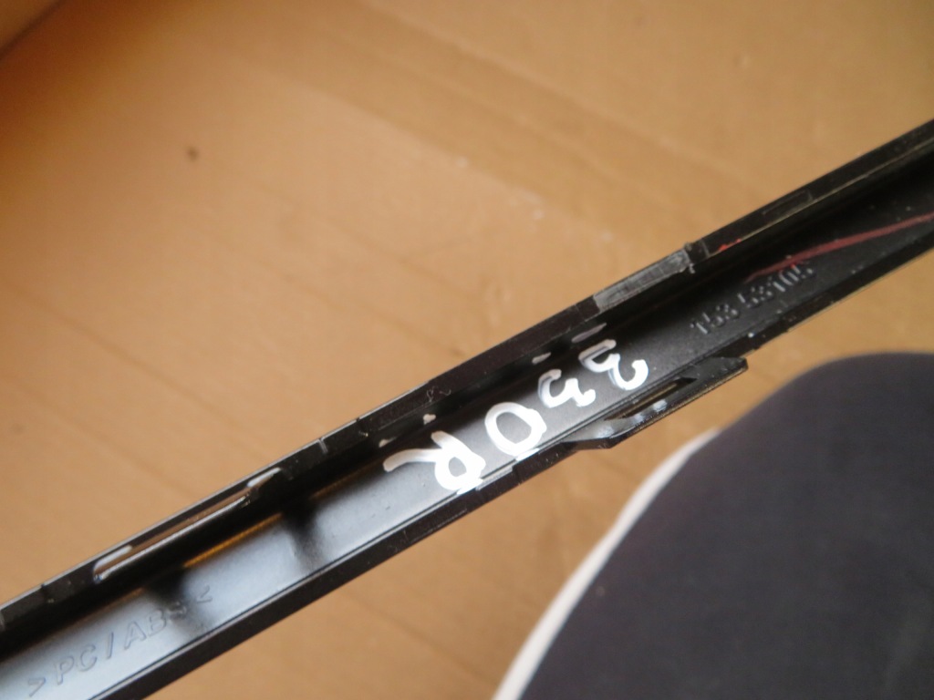 фото №11, Молдинг mercedes-benz gle w167 a1678851610, a1678851410