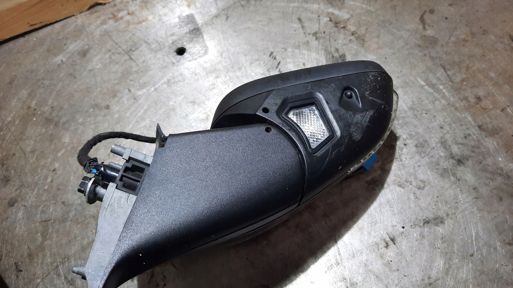 фото №5, Дзеркало праве volvo s40 ii v50 lift 07-12r 8 pin