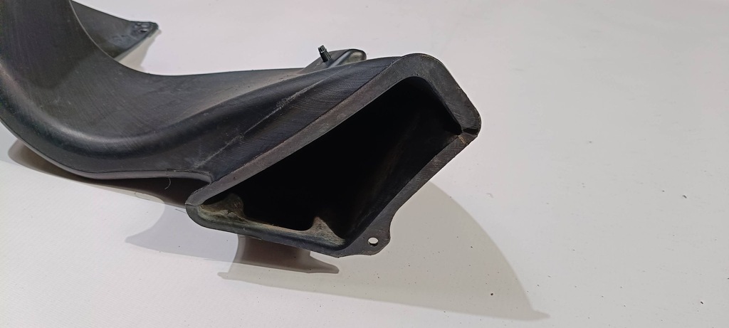 фото №5, Впуск воздухозаборник охлаждение тормозов задняя задний правый chevrolet corvette c6 2005-