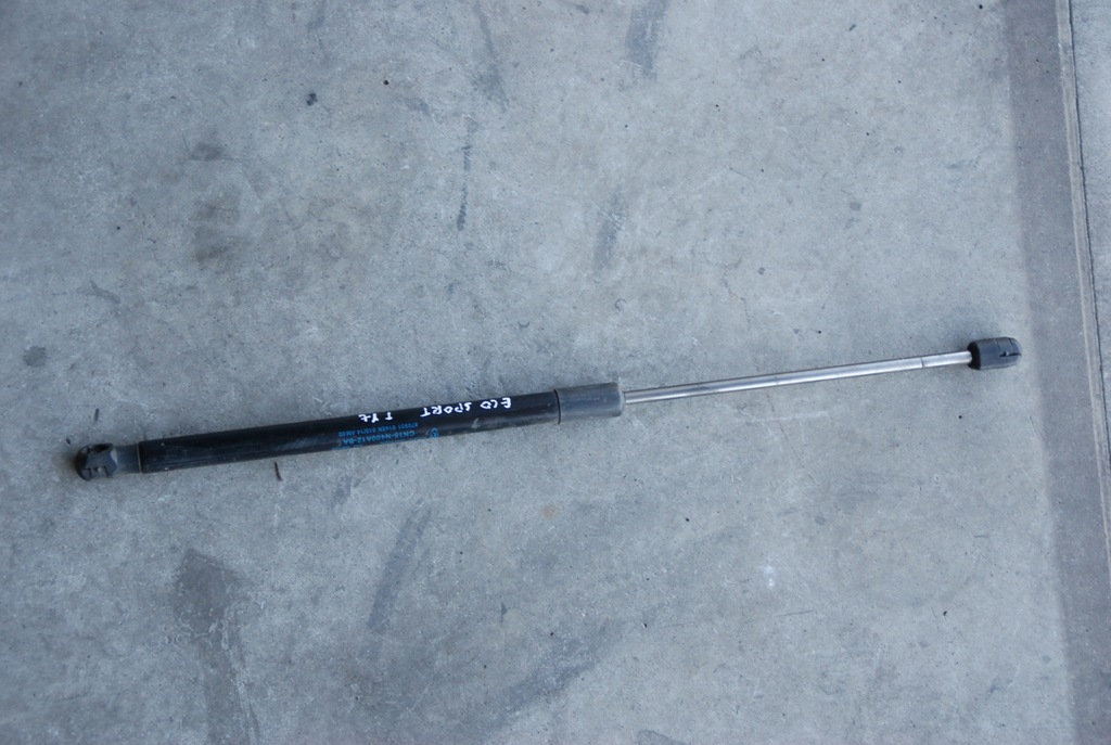 фото №1, Ford ecosport привод амортизатор крышки багажника