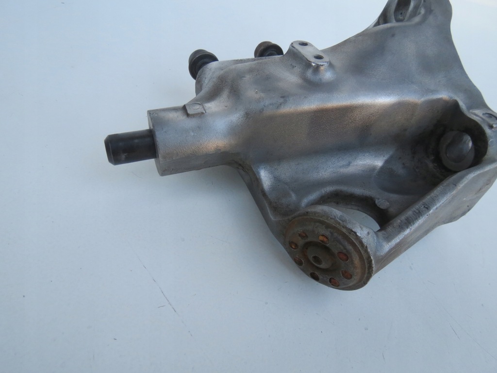 фото №7, Кронштейн кронштейн опрокидывания кабины scania r 2133303 2133302