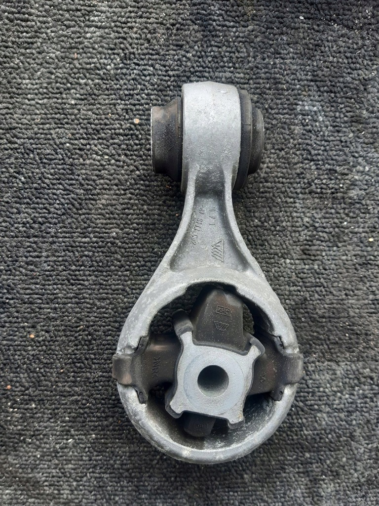 фото №8, Кронштейн подушка двигуна 11350jd000 koleos 2.0dci