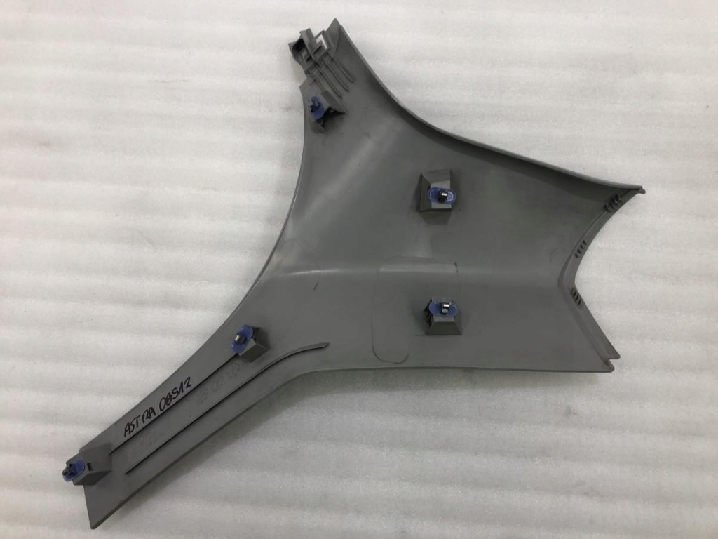 Защита стойка левый задняя 13129668 opel astra h Недорого