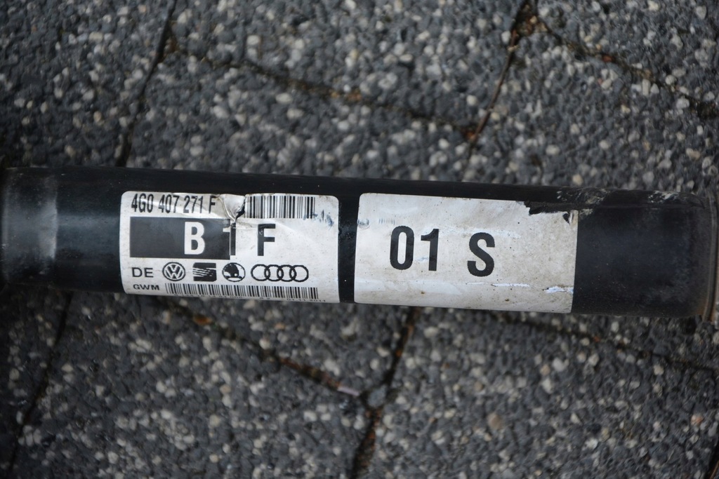 фото №11, Приводной вал audi q5 a8 s8 8r0501203c 4g0407271f