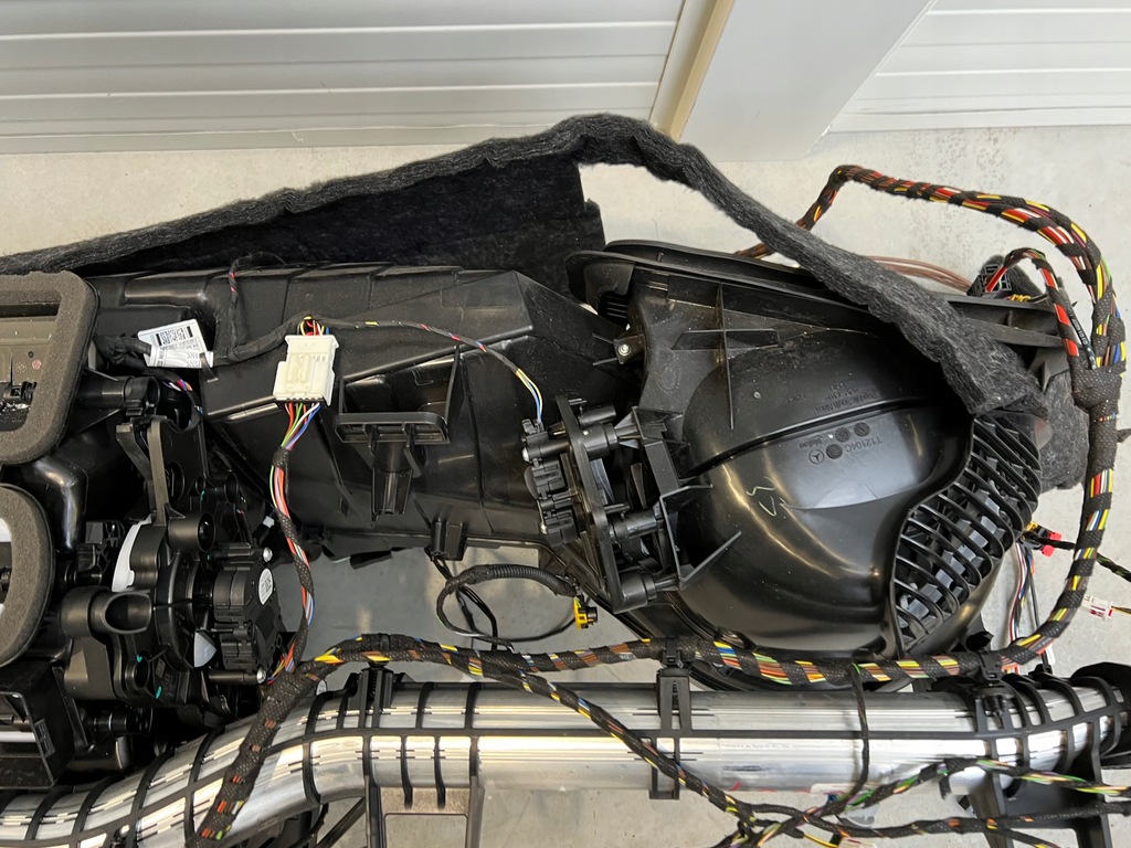 фото №7, Отопитель mercedes c-klasa w206