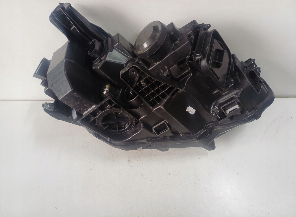 фото №14, Лампа левый перед vw passat b8 lift full led europa