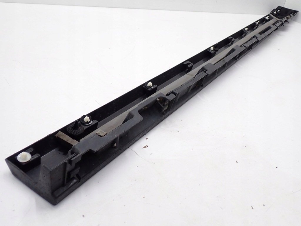 фото №11, Молдинг захист поріг поріг права hk83-101d56-b jaguar f-pace 16r