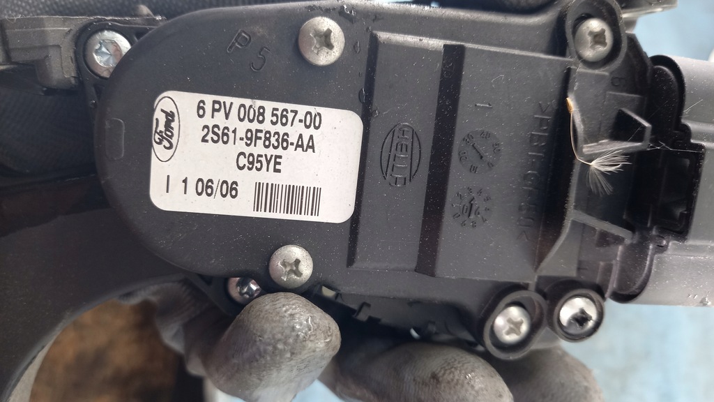 фото №4, Потенціометр газу mazda 2 2s61-9f836-aa