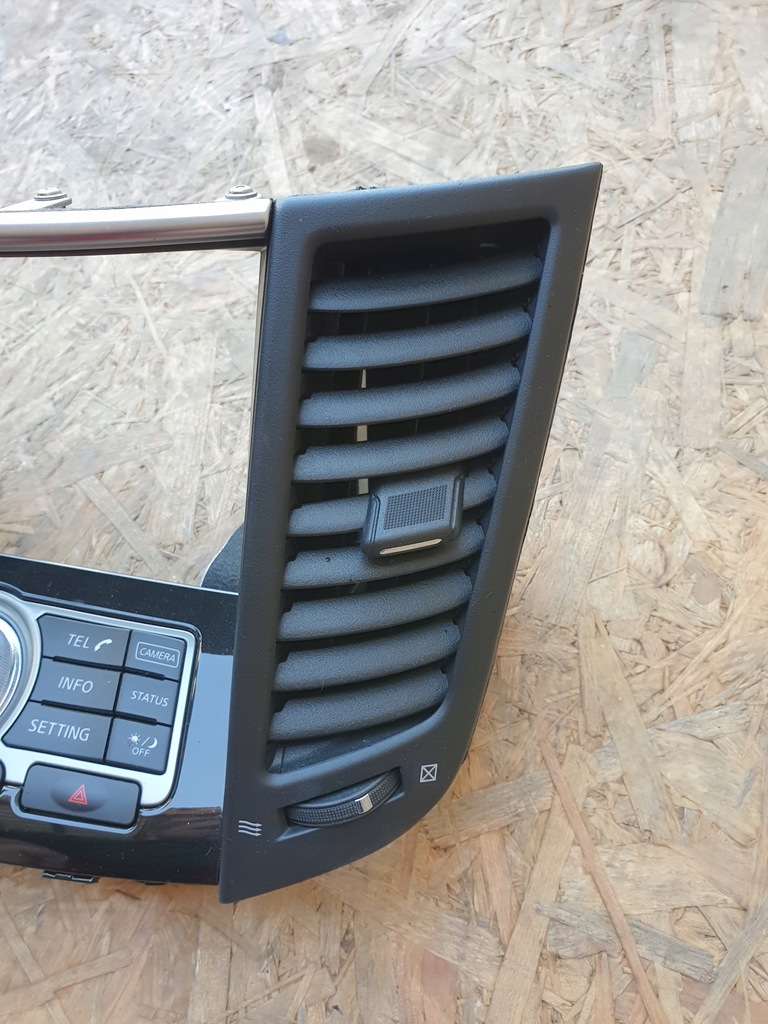 фото №5, Infiniti qx70 рамка навигации панель 28395 1dr5d