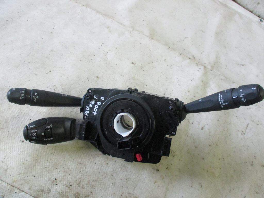 фото №8, Переключатели лента переключатели peugeot 2008 ii 98369240zd00