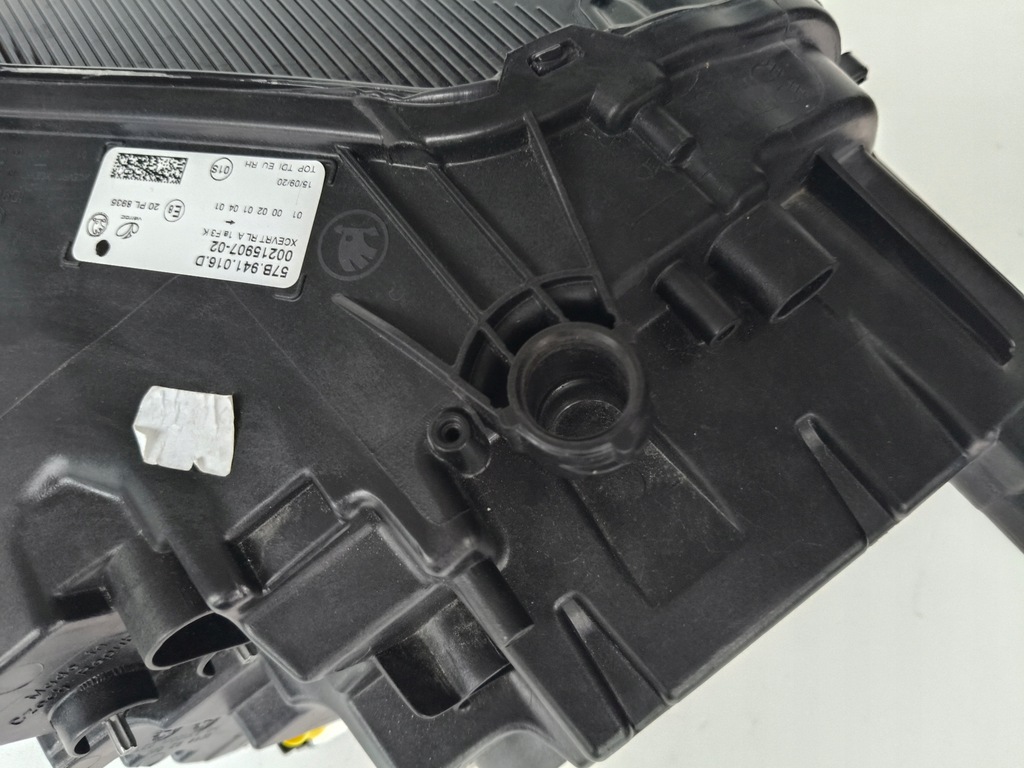 фото №8, Лампа правая фара skoda karoq 57a 17- full led