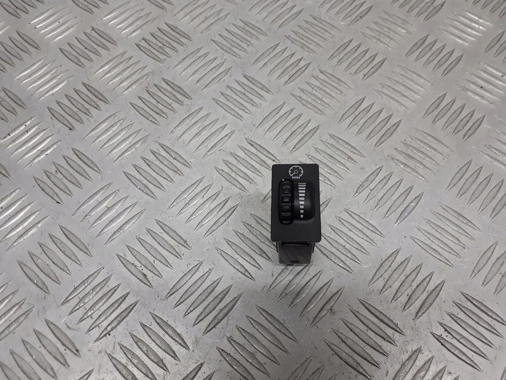 фото №1, Перемикач регулювання прилади toyota scion