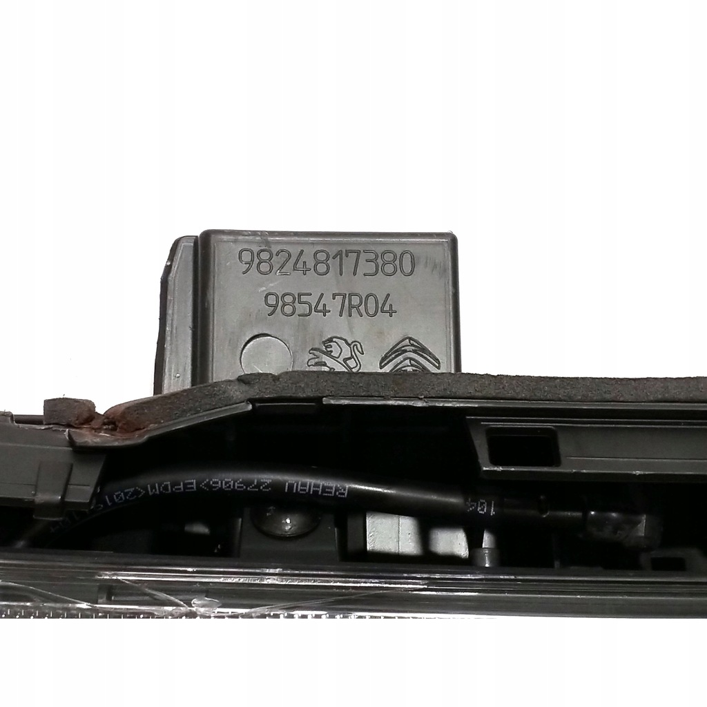 фото №8, Citroën c4 cactus задний спойлер 9824817380