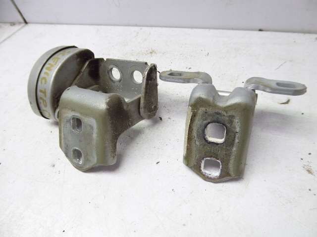 фото №3, Scenic ii 03-06 петлі двері задня правий kpl ted69 5d