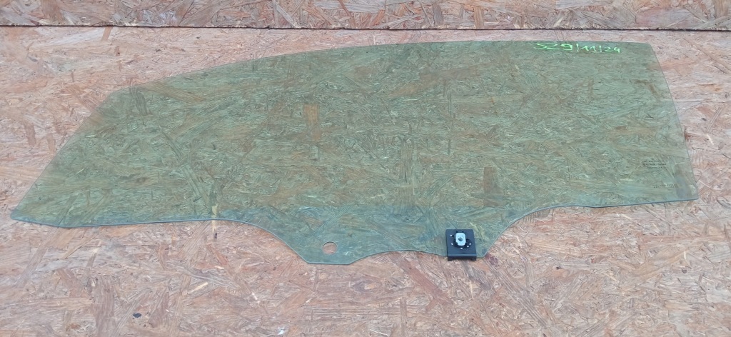 фото №1, Toyota aygo ii lift 18- стекло боковая дверь левый перед передняя 5d