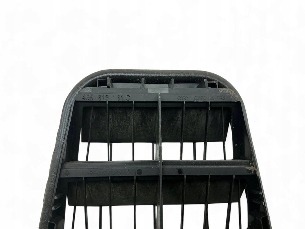 фото №5, Audi a6 s6 c7 4g 2016 решётка вентиляционная pod бампером задним