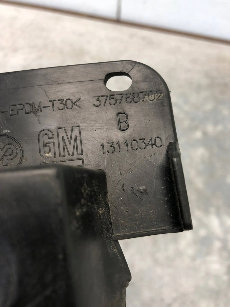 Балка бампера перед opel astra h 13110340 Зі Шроту