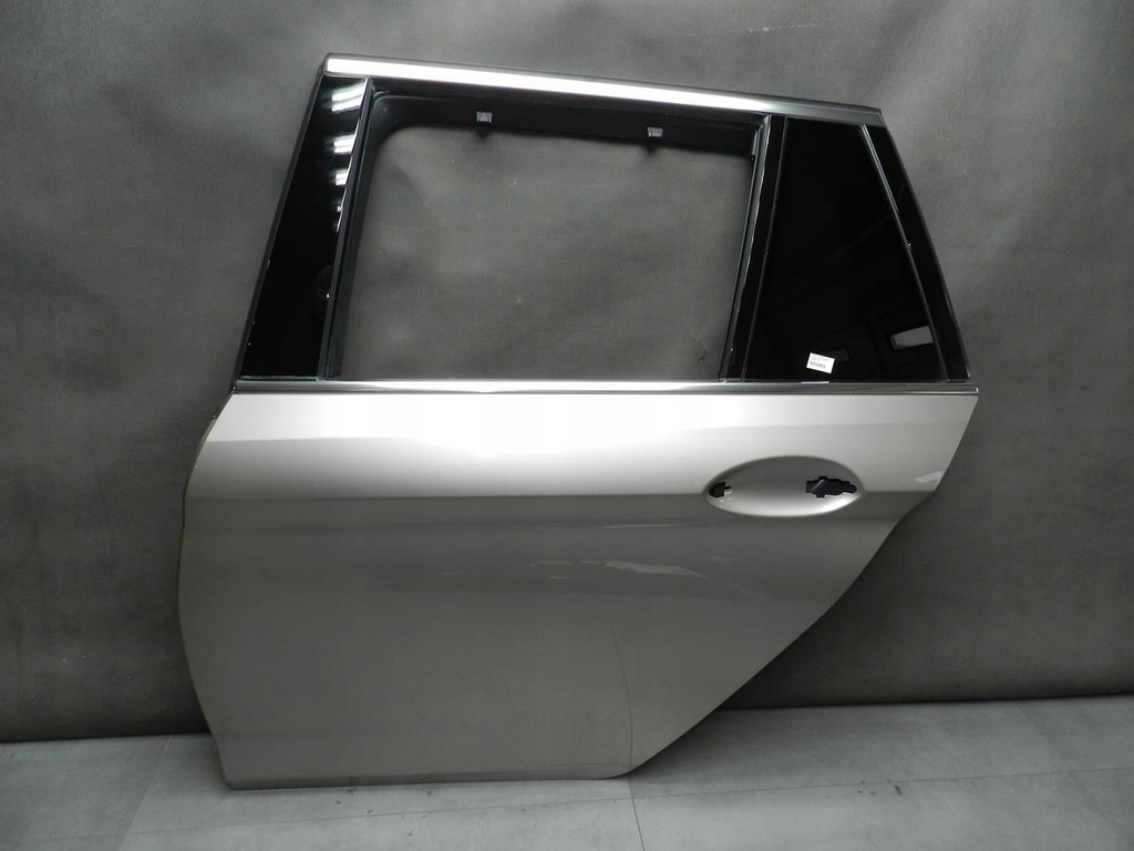 фото №1, Bmw 5 g31 дверь левая задняя a72