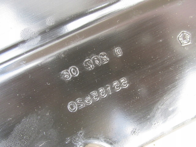 фото №6, Cherokee liberty kj lift підсилювач напрямна бампера задня 55155820