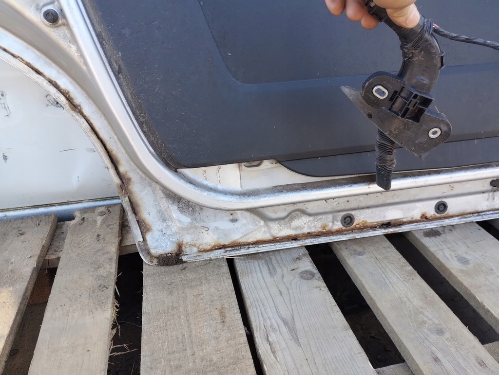 фото №10, Mazda 5 двері ліва зсувні