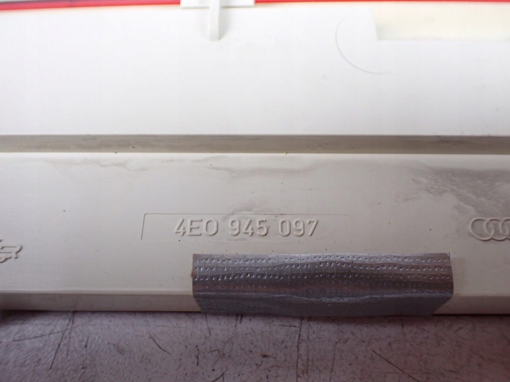 фото №5, Свет стоп торможения audi a8 s8 d3 5.2 короткий 4e0945097