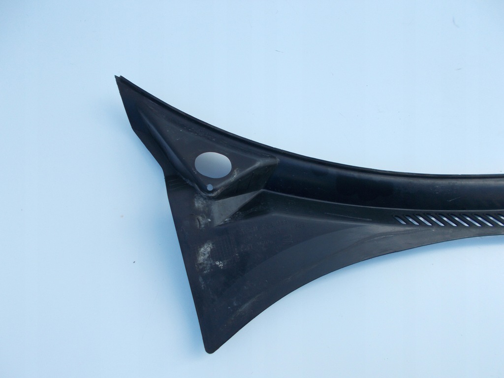 фото №9, Жабо пластиковий seat altea 5p0853185c