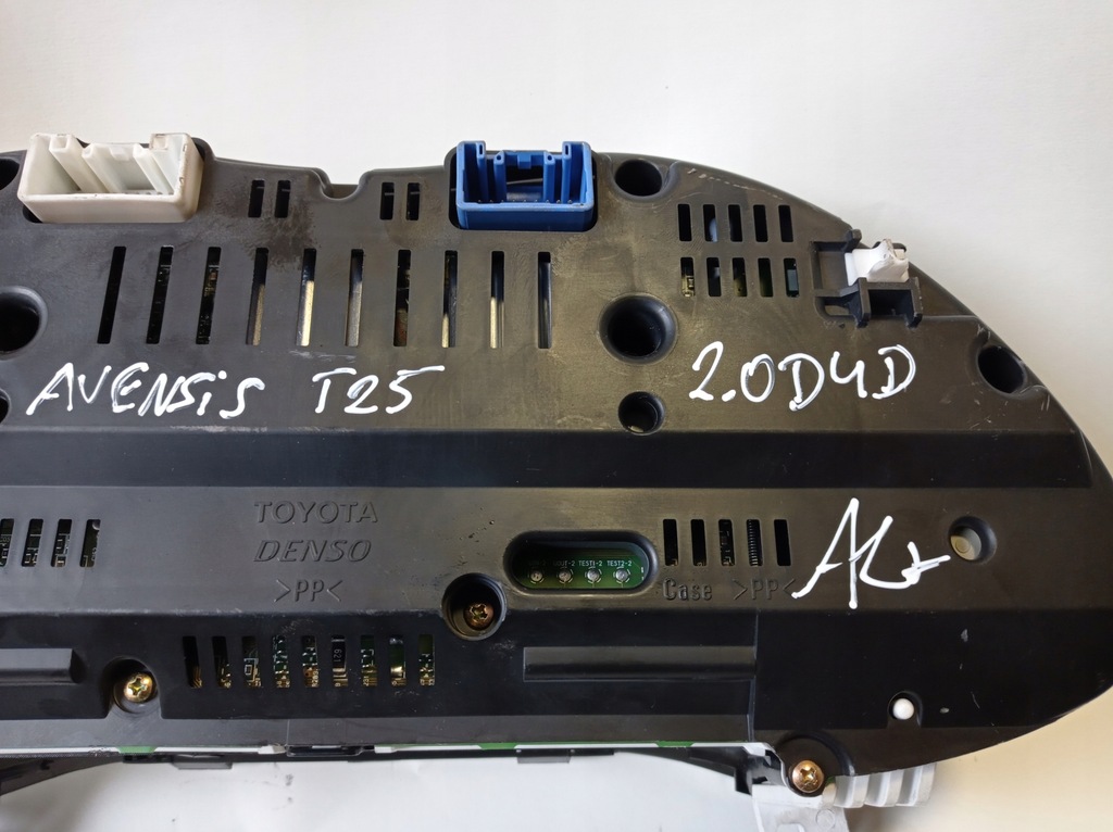 фото №9, Счетчик приборы avensis t25 2.0 d4d 8380005630h