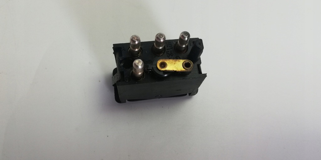 фото №7, Вимикач підігрів скло задня mercedes w126 w123