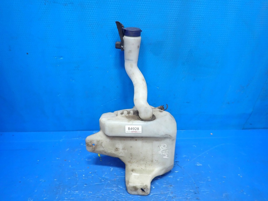 Купить Alfa romeo оригинальный номер 55702892 бачок омывателя