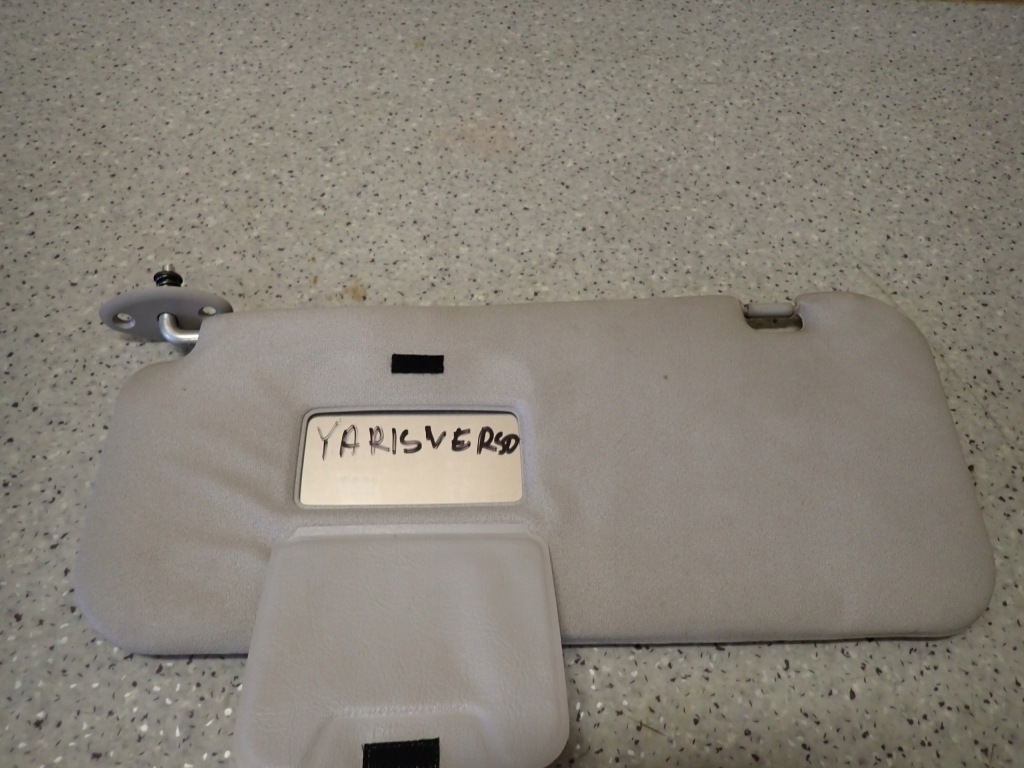 фото №2, Toyota yaris verso козирок сонцезахисний лівий