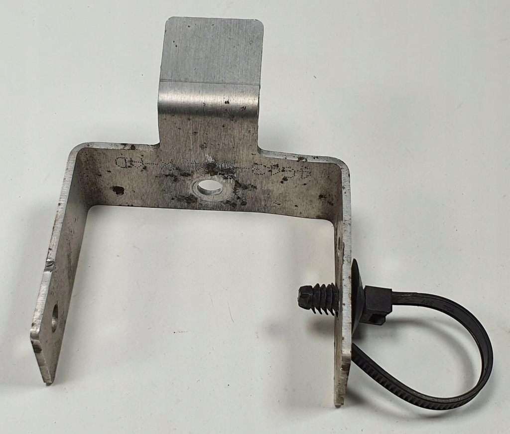 фото №2, Кронштейн кронштейн кондиционера aston martin rapide