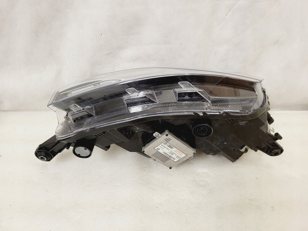 фото №10, Skoda rapid lift 17- лампа права перед ксенон led 5jb941015c 5jb941016c