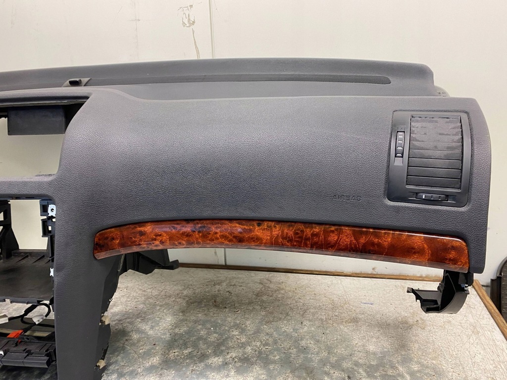 фото №12, Skoda octavia ii lift консоль приборная панель подушка подушка безопасности pas europa