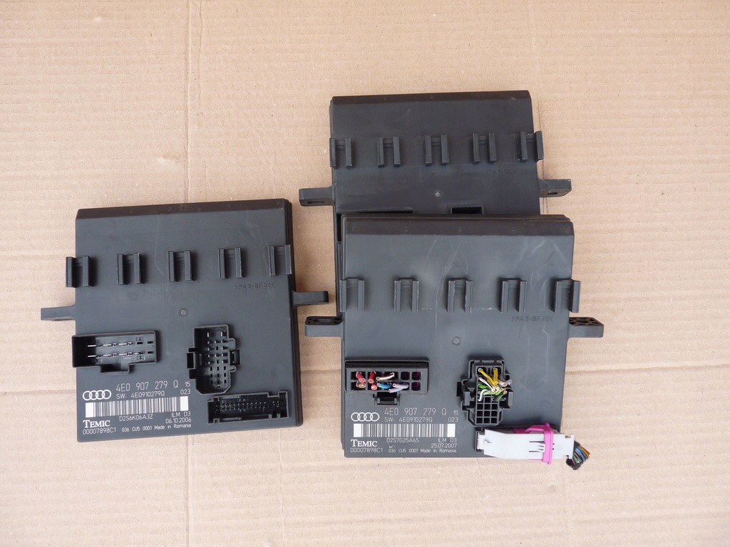 фото №1, Audi a8 d3 модуль света 4e0907279q