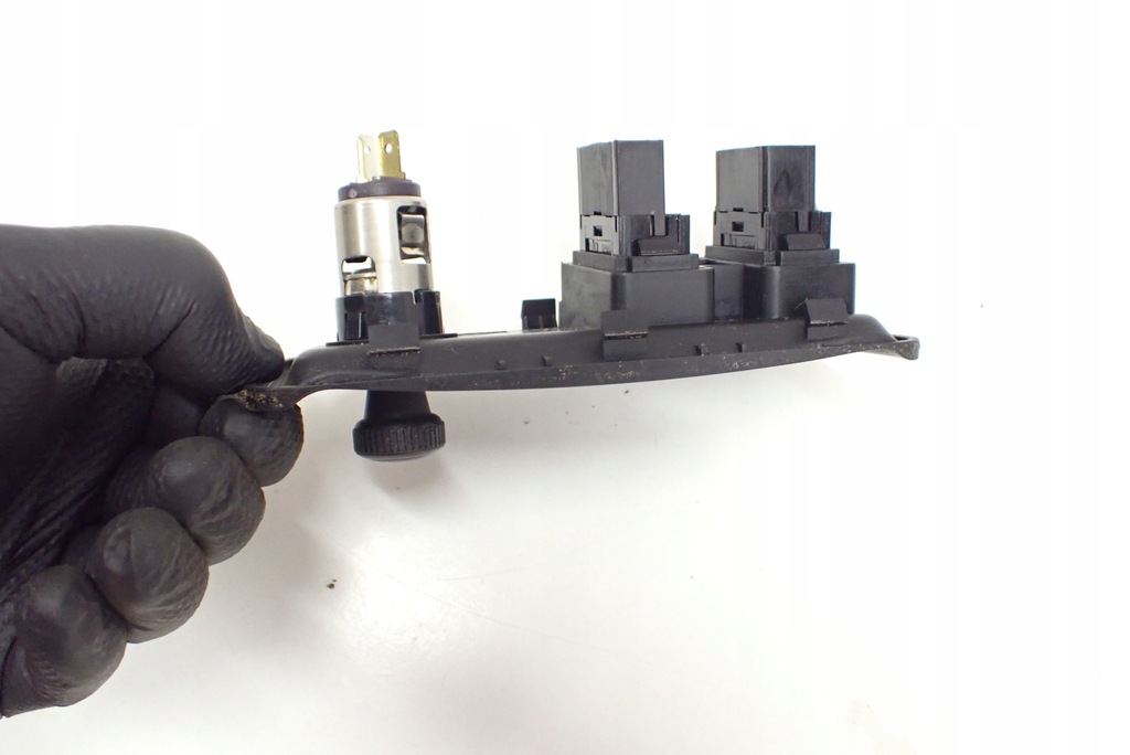 фото №11, Панель переключатель подогрев сидений kia picanto i 03-07r 93330-07200