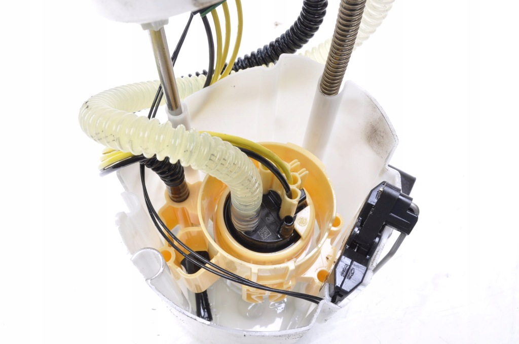 фото №9, Bmw f40 116d 1.5 насос пального 7300466