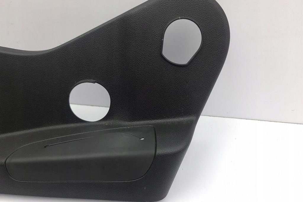 фото №11, Элементы сиденье renault megane iv grandtour k9a/m_ 1339458x 1.2l бензиновый