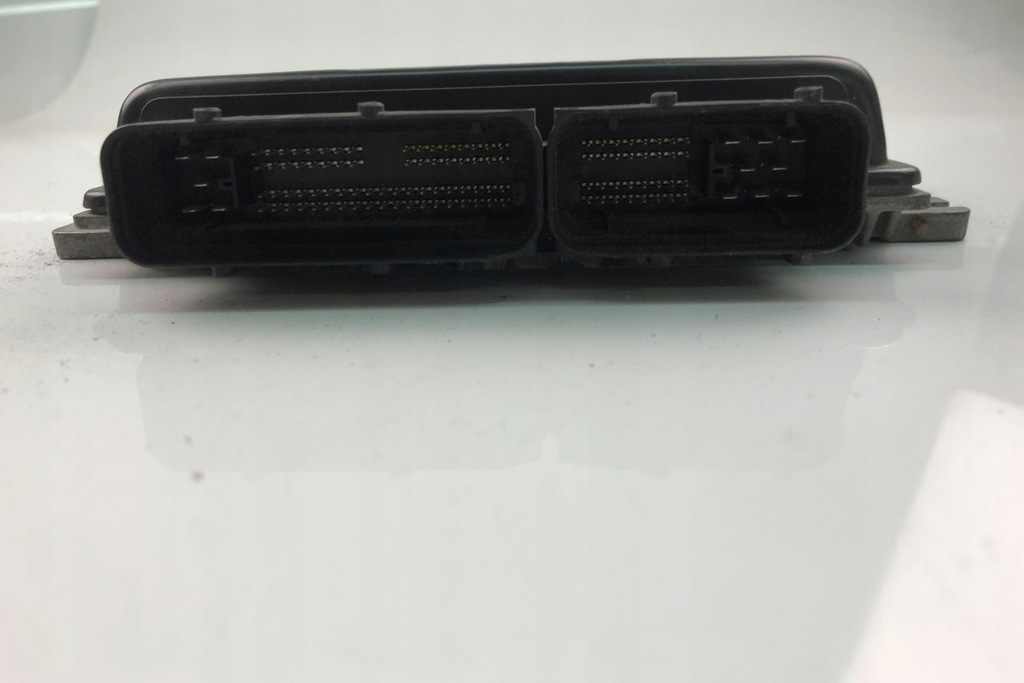 фото №1, Блок управляющий двигателя ecu mini cooper r50, r53 7520019 2002
