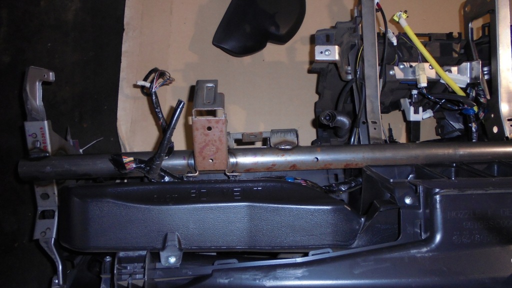 фото №9, Приборная панель приборная subaru forester iii 2.0d 2009