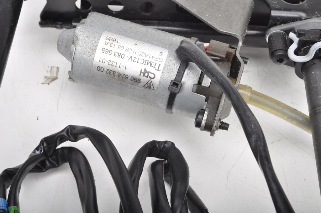 фото №6, Maserati granturismo моторчик сидіння комплект 13r 99662433200