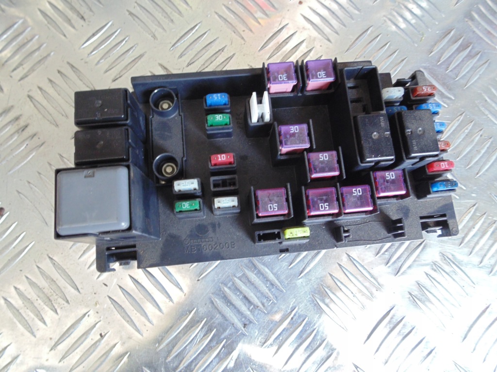 фото №1, Коробка запобіжників subaru forester 3 iii